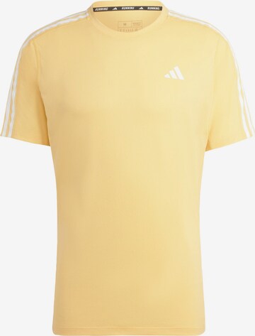 ADIDAS PERFORMANCE Функционална тениска 'Own the Run' в жълто: отпред