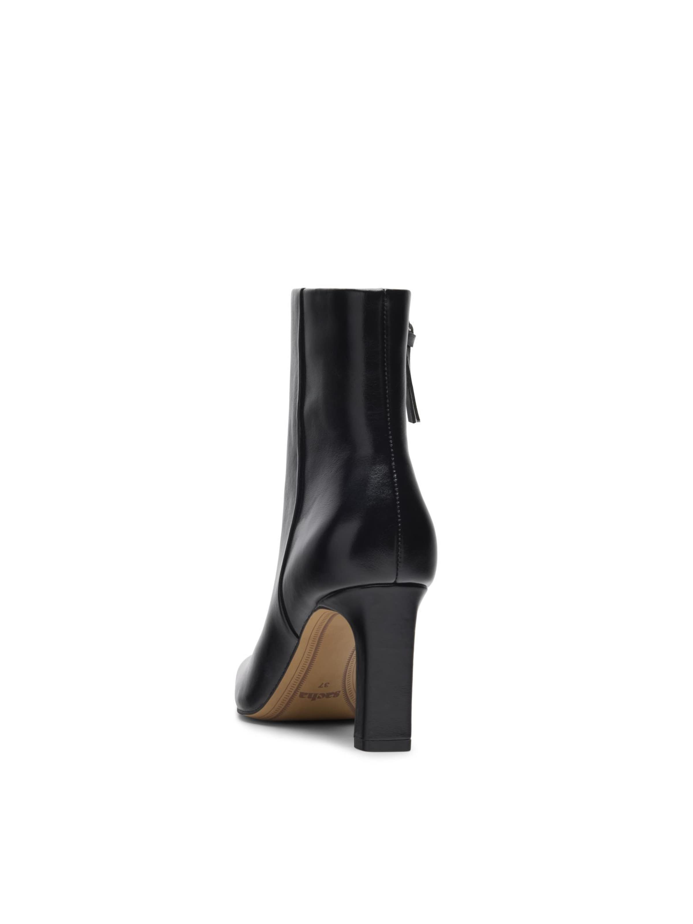 SACHA Stiefelette in Schwarz