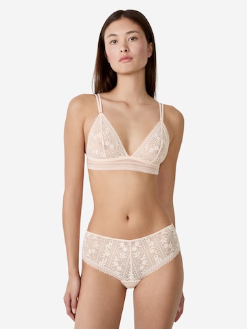 ETAM Slip in Beige