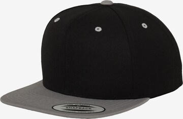 Flexfit Cap in Black