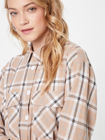 Camicia da donna 'BOBBY' di NEW LOOK in marrone