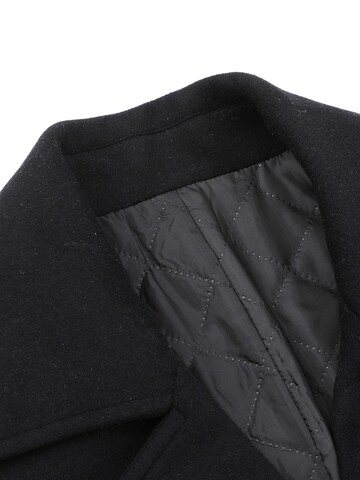 ALLTHEMEN Winter Coat 'Winterglanz' in Black