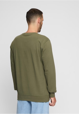 MT Men Sweatshirt 'Can´t Hang With Us' in Green
