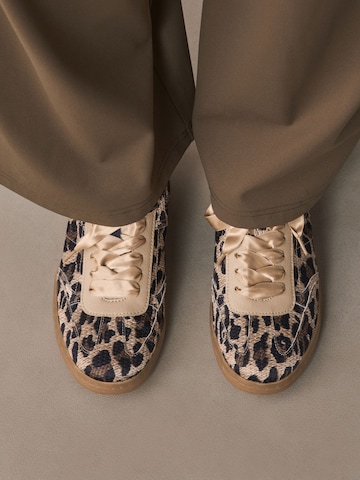 Baskets basses 'Forever Comfort' Next en marron