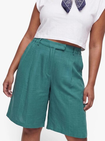 ONLY Carmakoma Loose fit Pants 'CARBay' in Green