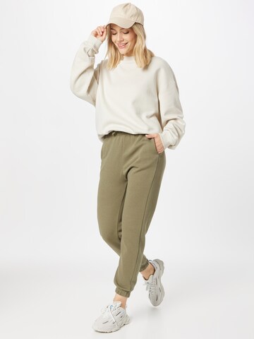 Effilé Pantalon 'Chilli' PIECES en vert