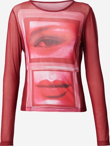 Bella x ABOUT YOU Shirt in Rood: voorkant