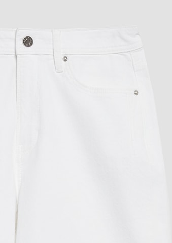 Loosefit Jean 'Suri' s.Oliver en blanc