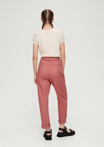 QS Tapered Pleat-front trousers in Orange