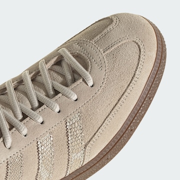 Baskets basses 'Handball Spezial' ADIDAS ORIGINALS en beige