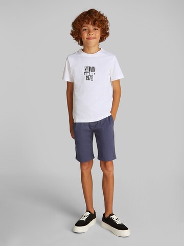 Calvin Klein Jeans T-shirt 'Good Level' i vit: framsida