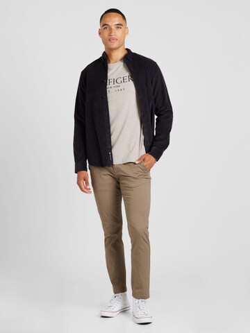 TOMMY HILFIGER Koszulka w kolorze beżowy