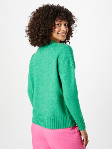 Superdry Sweater 'Essential' in Green