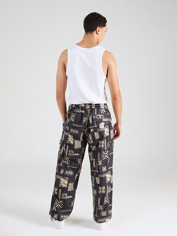 Effilé Pantalon cargo Iriedaily en noir