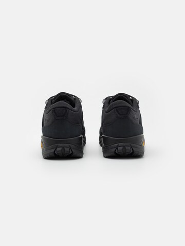 OAKLEY Tenisky 'Sierra Terrain' – černá