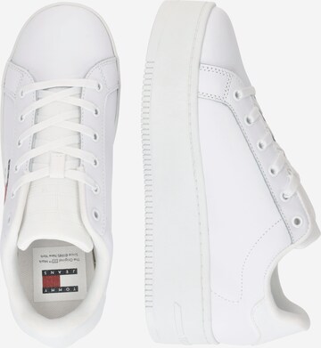 Tommy Jeans Sneakers laag 'Essential' in Wit