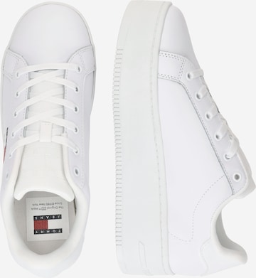 Tommy Jeans Låg sneaker 'Essential' i vit