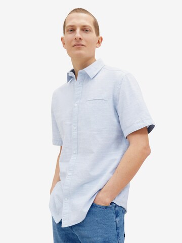 Coupe regular Chemise TOM TAILOR en bleu