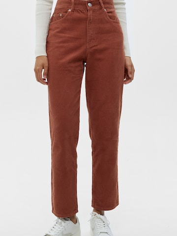 Regular Pantalon Pull&Bear en rouge