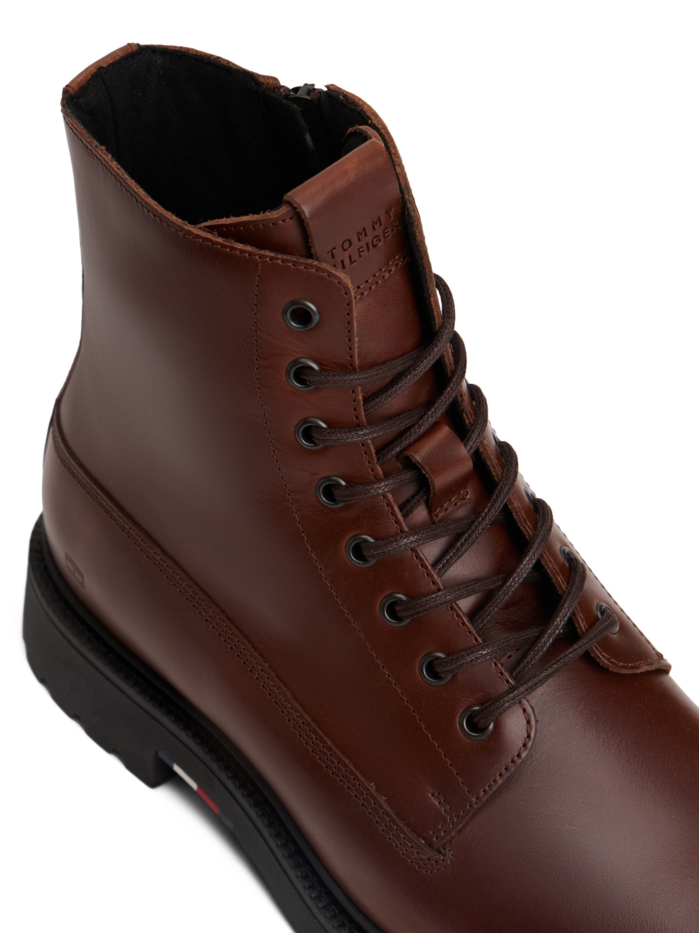 TOMMY HILFIGER Ботинки на шнуровке в Коричневый