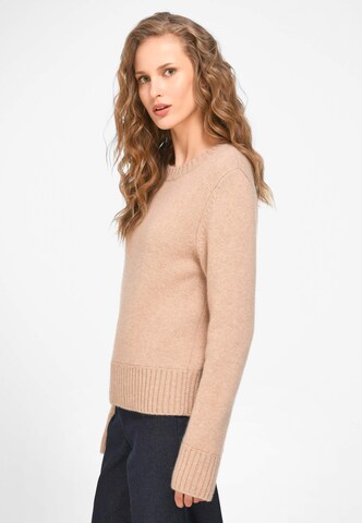 include Pullover in Beige