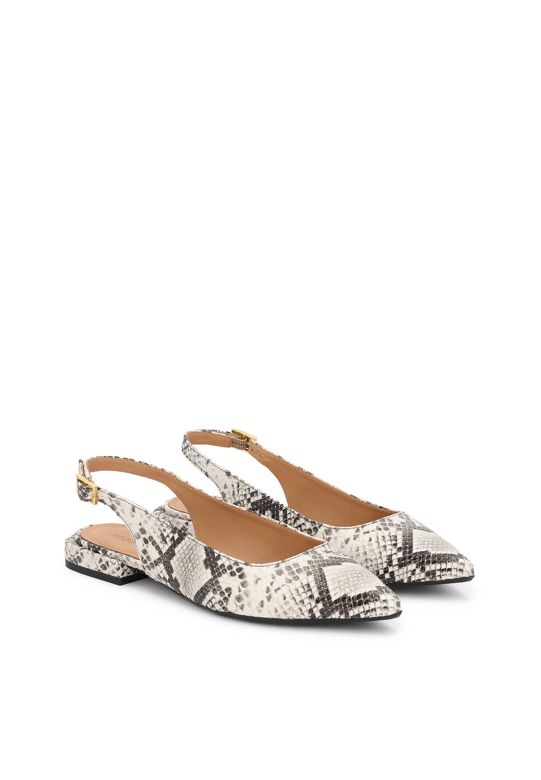 Kazar Strap ballerina in White