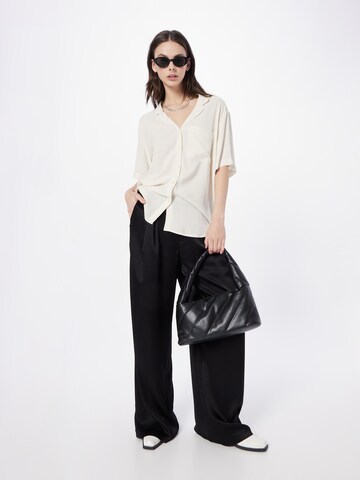 WEEKDAY Blouse 'Mira' in Wit