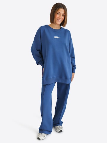 TATES Sweatshirt in Blau