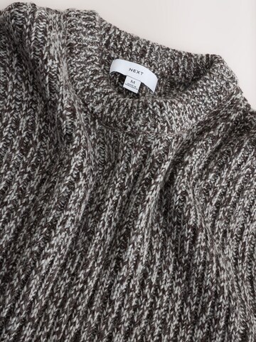 Next Pullover in Grau