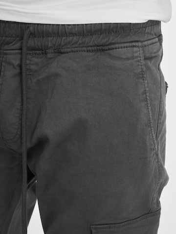 DEF - Tapered Calças de ganga cargo 'Litra Antifit' em cinzento