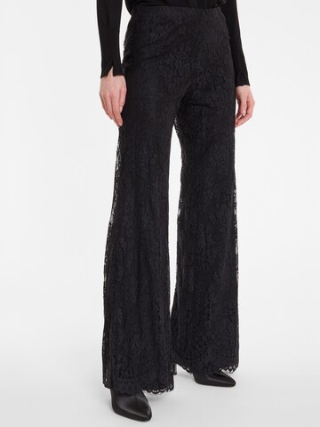 Ana Alcazar Flared Broek 'Abisea' in Zwart: voorkant