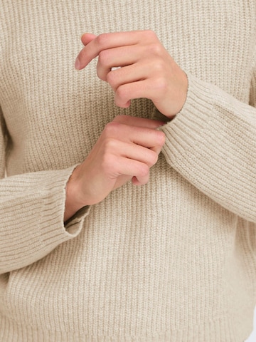 Oxmo Strickpullover in Beige