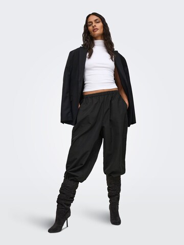 ONLY Tønde Bukser 'ONLAzra' i sort