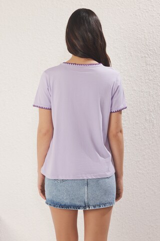 T-shirt Trendyol en violet