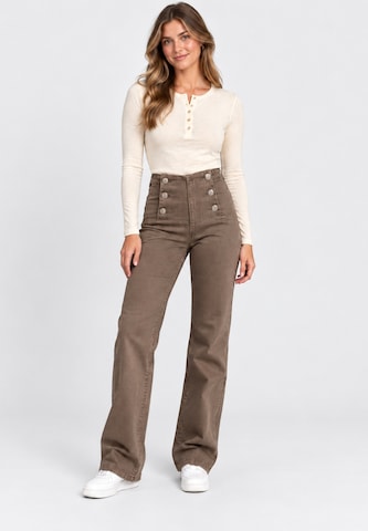 Elara Wide leg Jeans in Brown