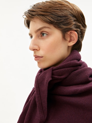 Écharpe 'BRYANAA' ARMEDANGELS en rouge