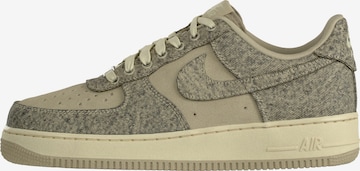 Nike Sportswear Låg sneaker 'Air Force 1 '07 LV8' i grön: framsida