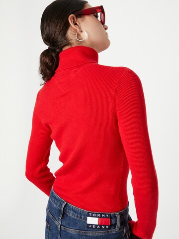 Tommy Jeans Trui 'Essential' in Rood