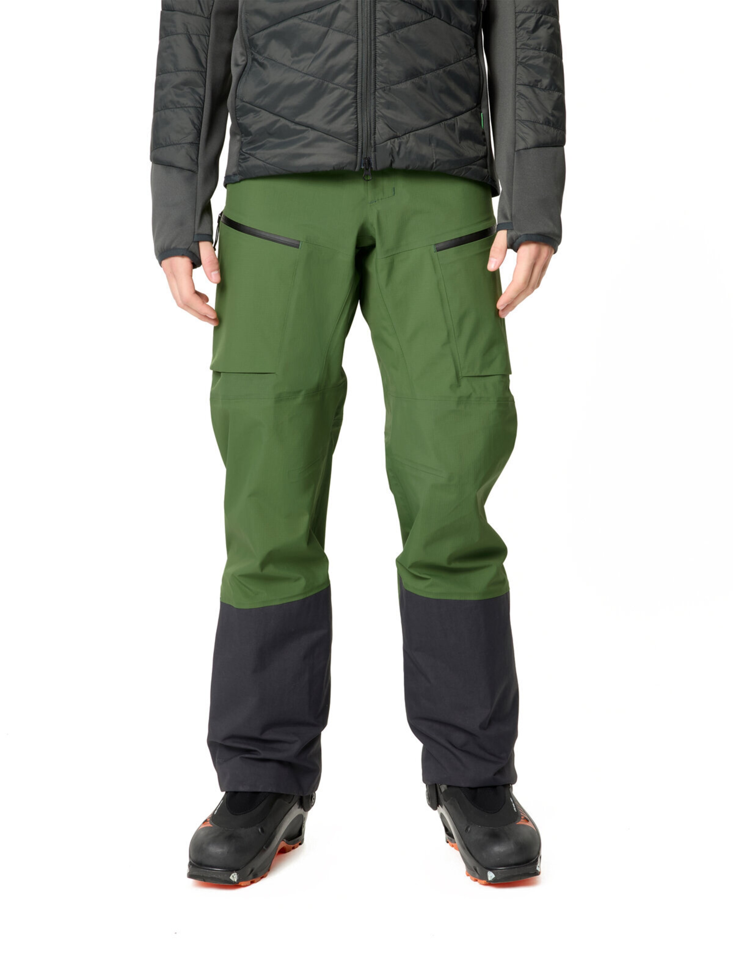 VAUDE Regular Sports trousers 'Monviso II' in Green