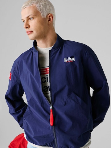 Red Bull Racing x Pepe Jeans Übergangsjacke in Blau