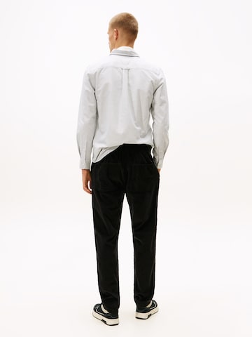 Tommy Jeans - regular Pantalón 'ISAAC' en negro