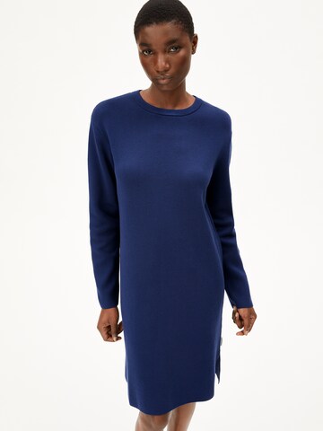 ARMEDANGELS Kleid ROSANNIAAS (GOTS) in Blau: Vorderseite