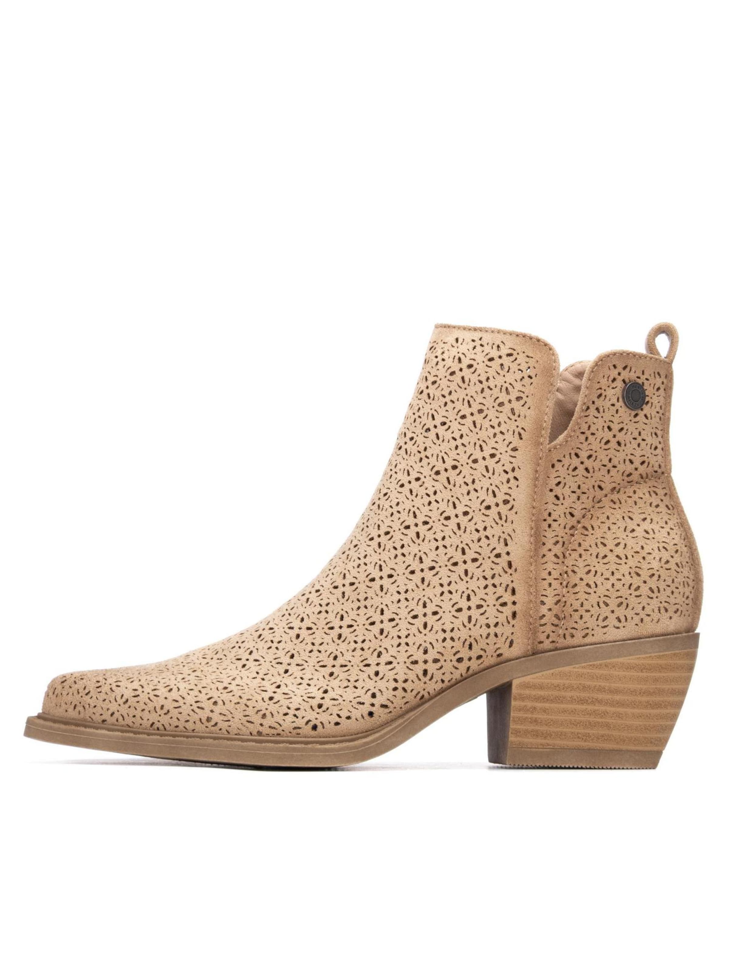 Refresh Ankle Boots in Beige: front