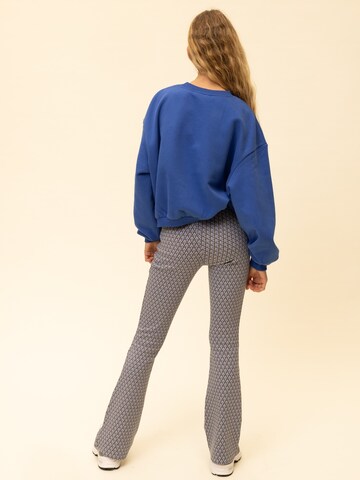 Looxs Revolution Flared Hose in Blau