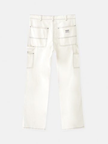 Pull&Bear Loosefit Jeans i hvid