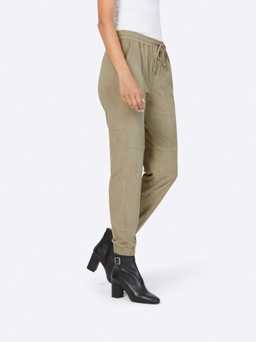 heine Tapered Broek in Bruin: voorkant