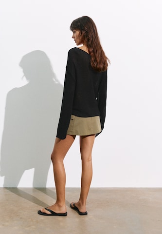 Pull&Bear Neulepaita värissä musta