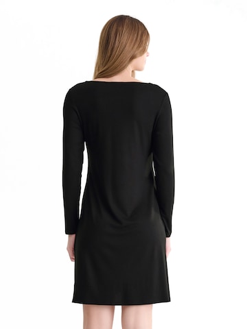 Lisca Nightgown 'Tania' in Black