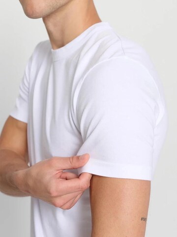 SANVT Shirt 'The Heavyweight'‌‌‌‌‌‌‌‌ in Weiß