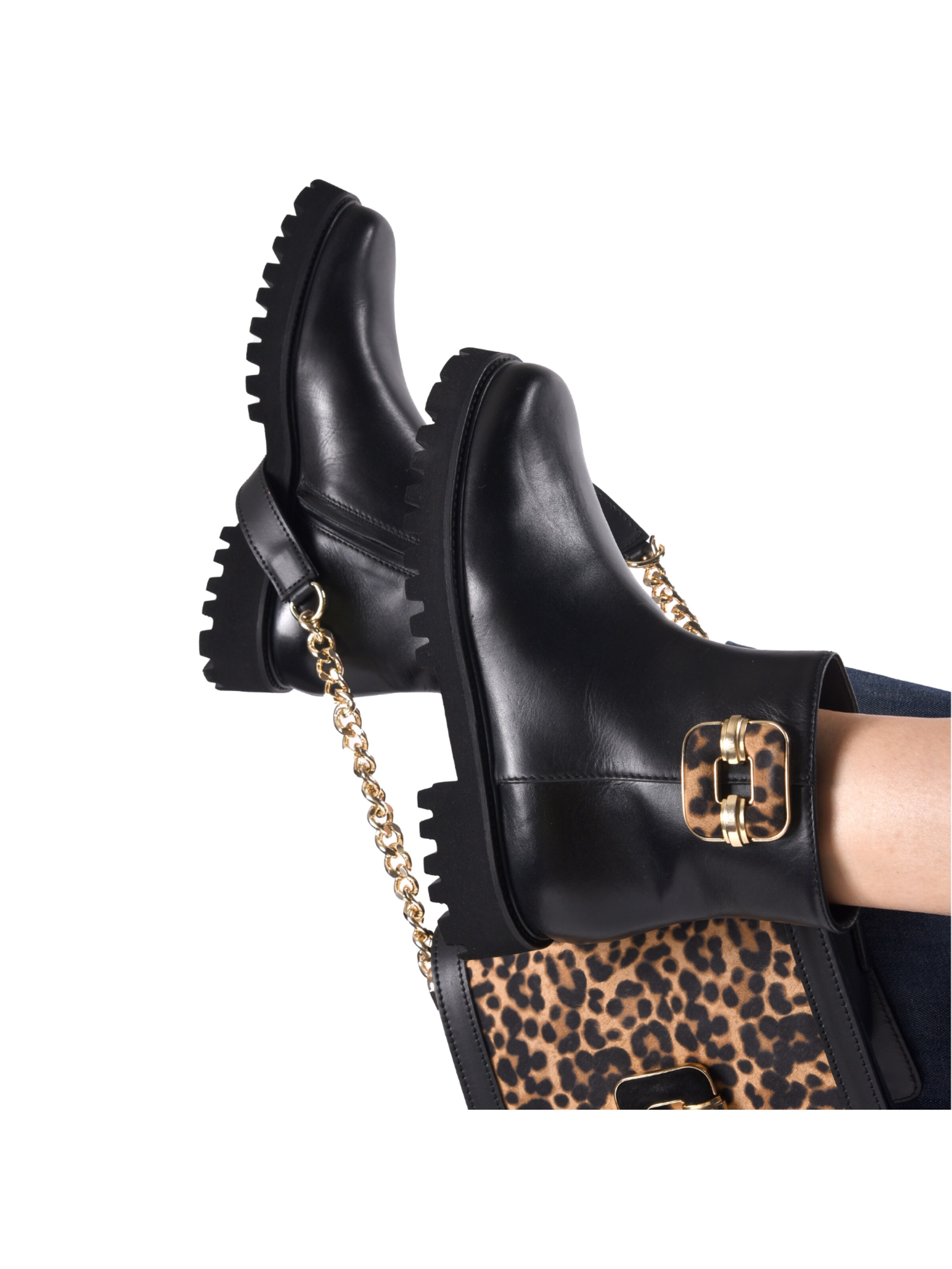 BALDININI Chelsea boots in Zwart: voorkant